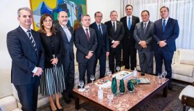 CONAMP e Frentas reúnem-se com presidente do Senado Federal